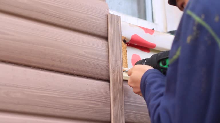 Best Custom Siding Design  in Laurel Park, NC